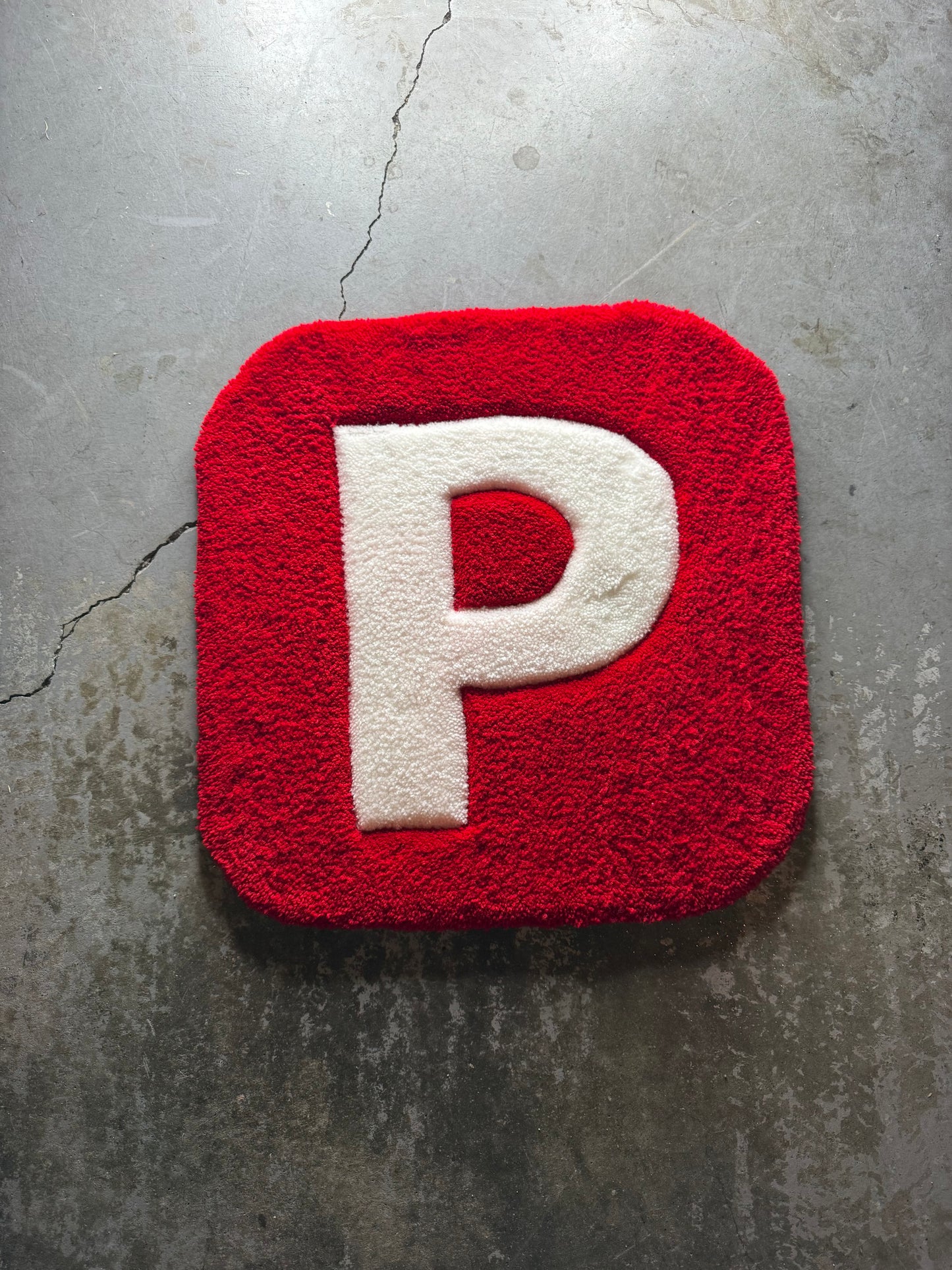 P Rug(ships next day)